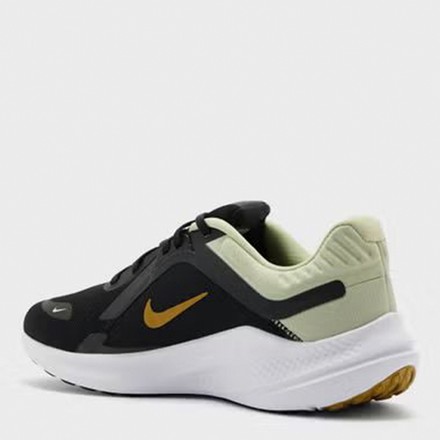 Кроссовки мужские для бега Nike Quest 5