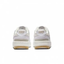 Кроссовки женские Nike Gamma Force