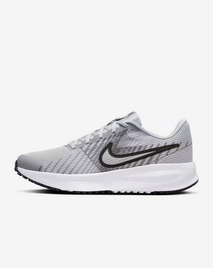 Nike Run Defy