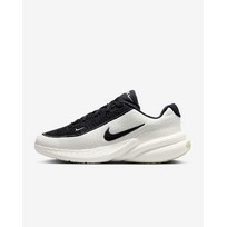 Nike Uplift SC