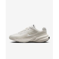 Nike Uplift SC