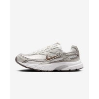 Nike Initiator