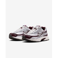 Nike Initiator