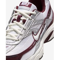 Nike Initiator