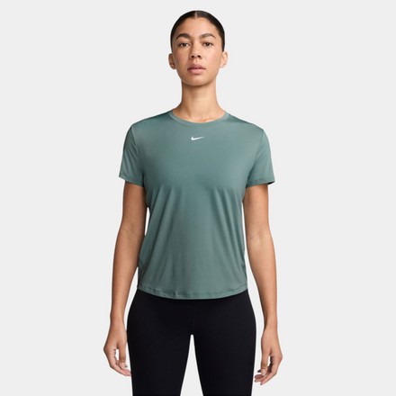 Nike One Classic Women's Dri-FIT Short-Sleeve Top