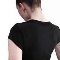 Nike Sportswear Women's Tight Short-Sleeve Graphic T-Shirt