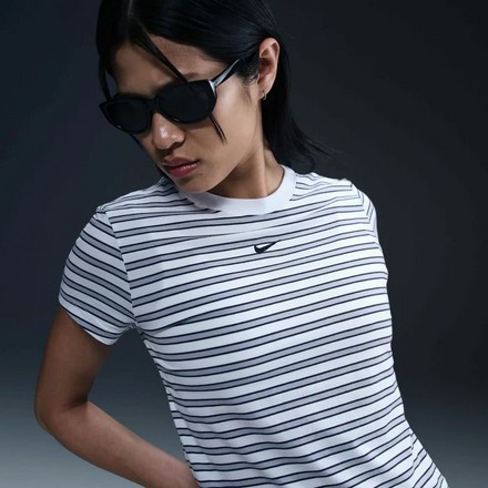 Nike Sportswear Chill Knit