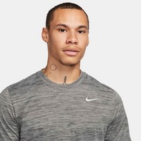 Nike Dri-FIT Legend Men's T-Shirt