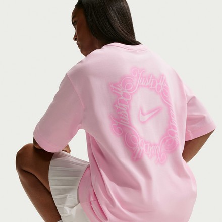 Nike Sportswear Women's Oversized T-Shirt
