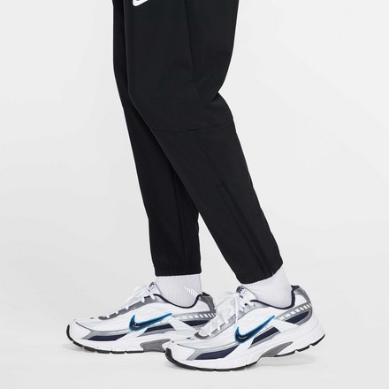 Nike Initiator