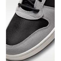 Nike Court Borough Low Premium