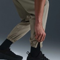 Men's Dri-FIT Tapered Versatile Trousers