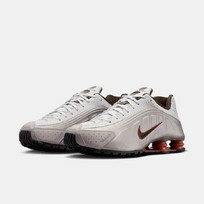 Nike Shox R4