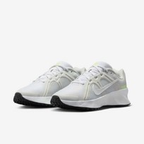 Nike Metro Tek
