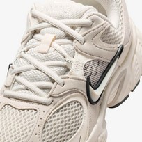 Nike V5 RNR